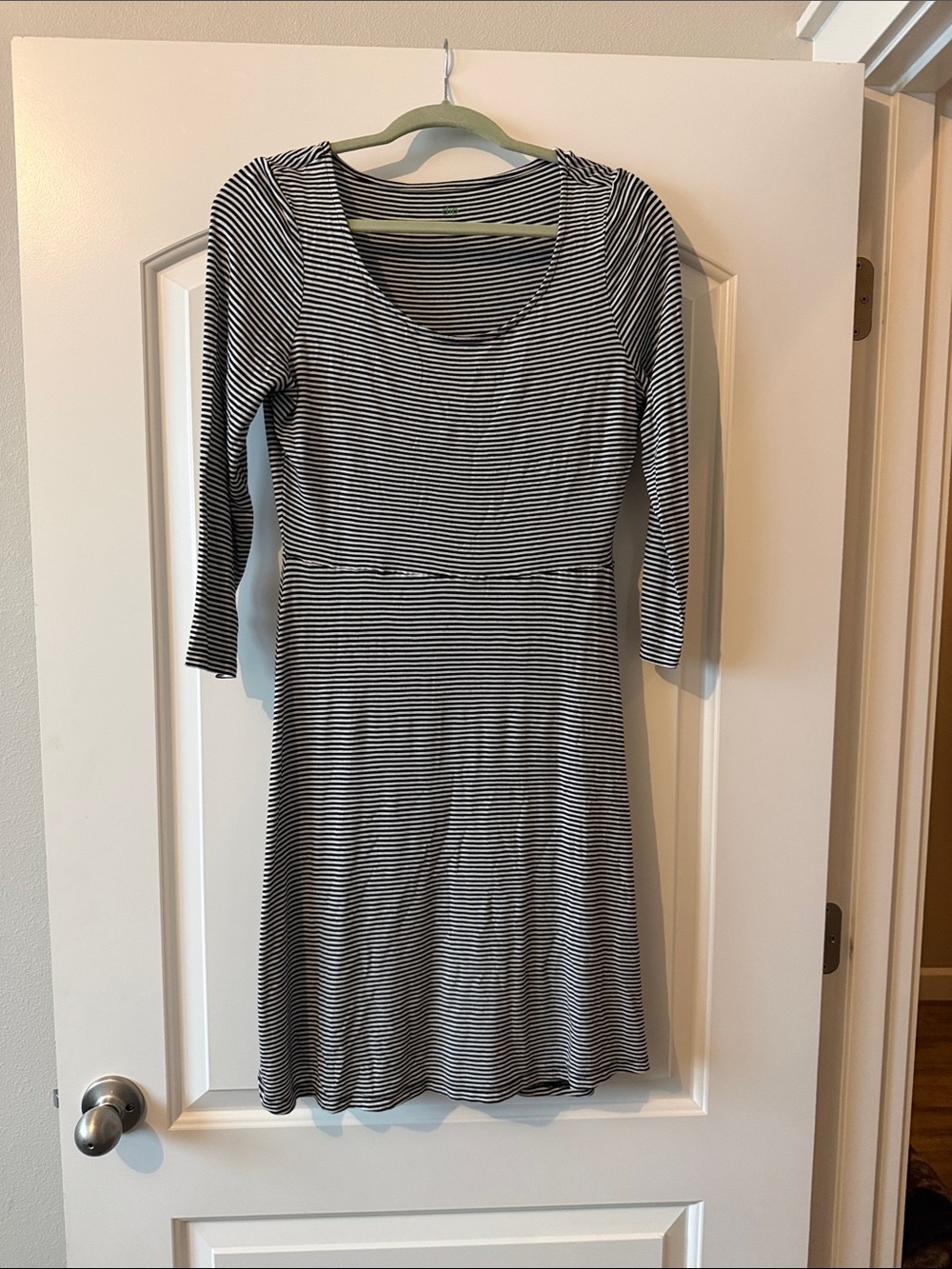 dip Black and White Striped Long-Sleeve Scoop Dress